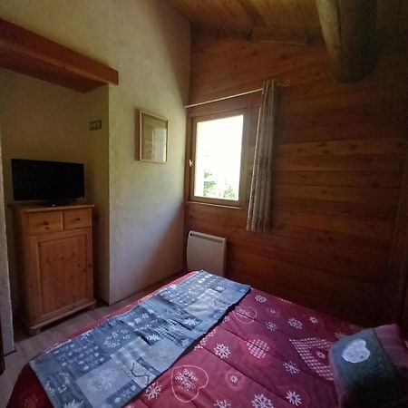 Chalet L'Aubepine Residence B&B Бессан Экстерьер фото