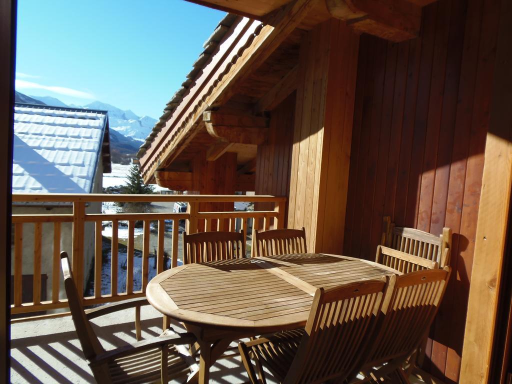 Chalet L'Aubepine Residence B&B Бессан Экстерьер фото